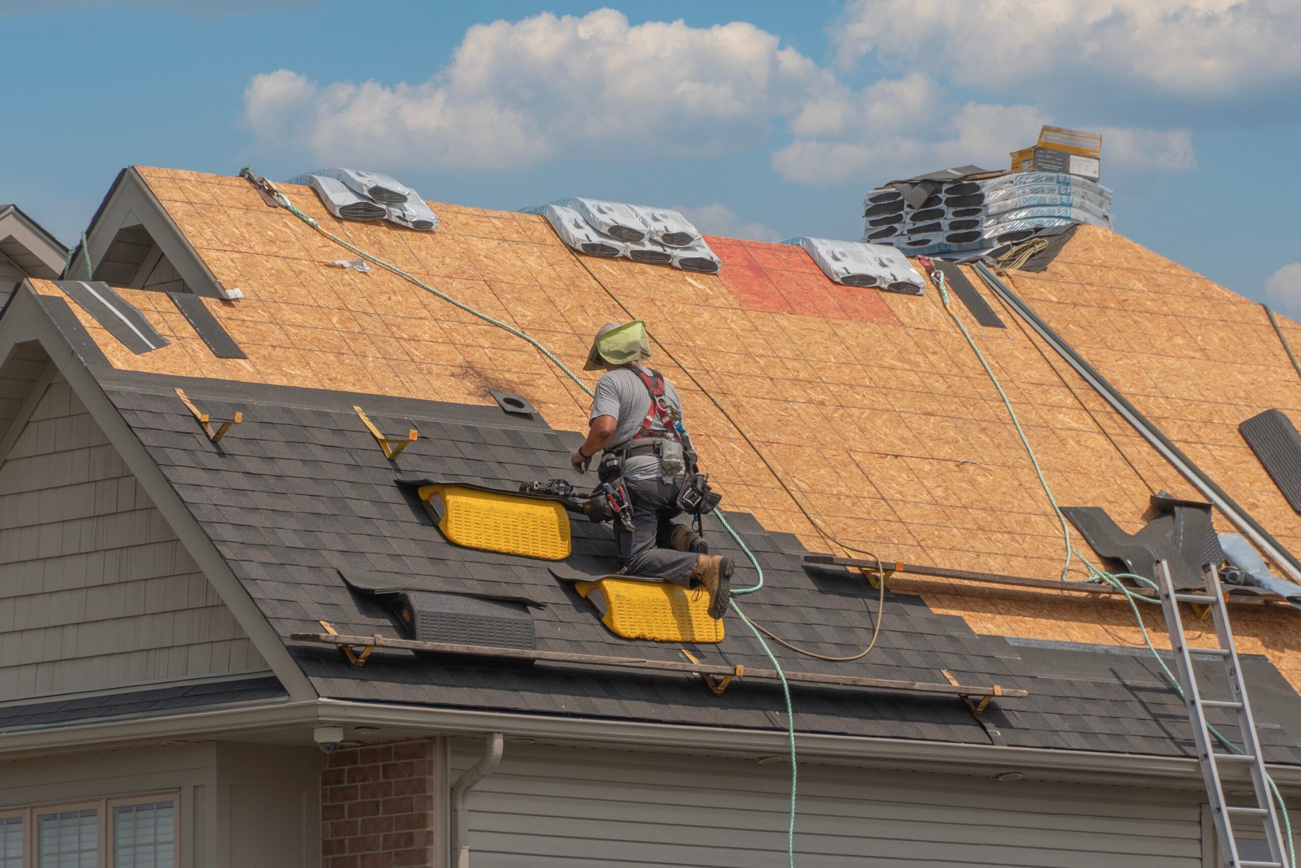 Roof Replacement Process: What to Expect from Start to Finish